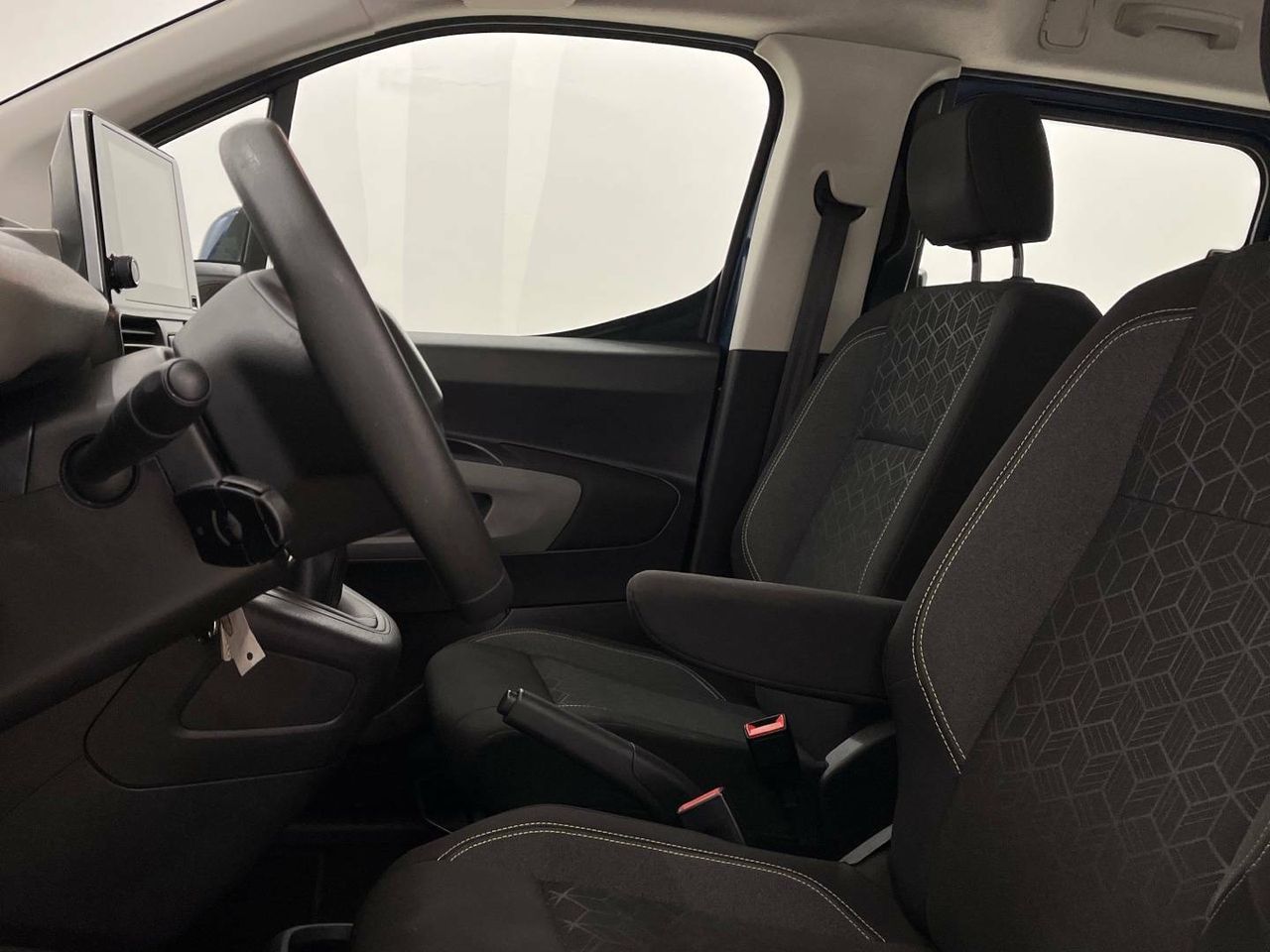 Foto Peugeot Rifter 9