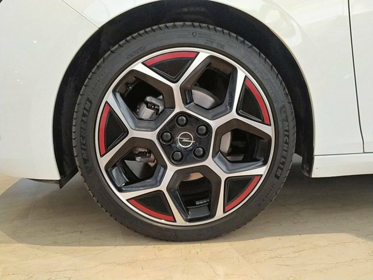 Foto Opel Astra 11
