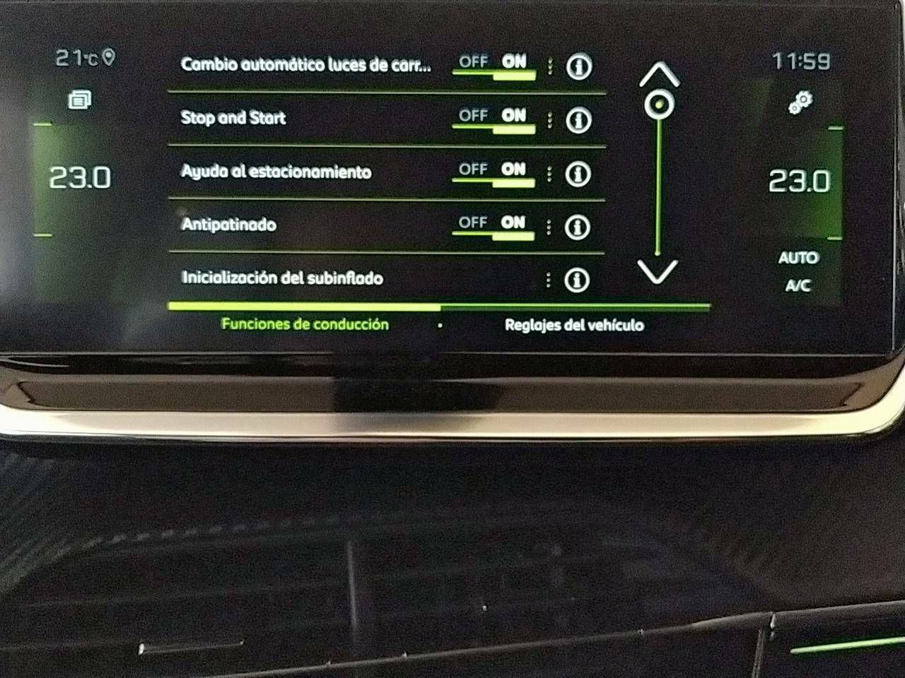 Foto Peugeot 2008 17