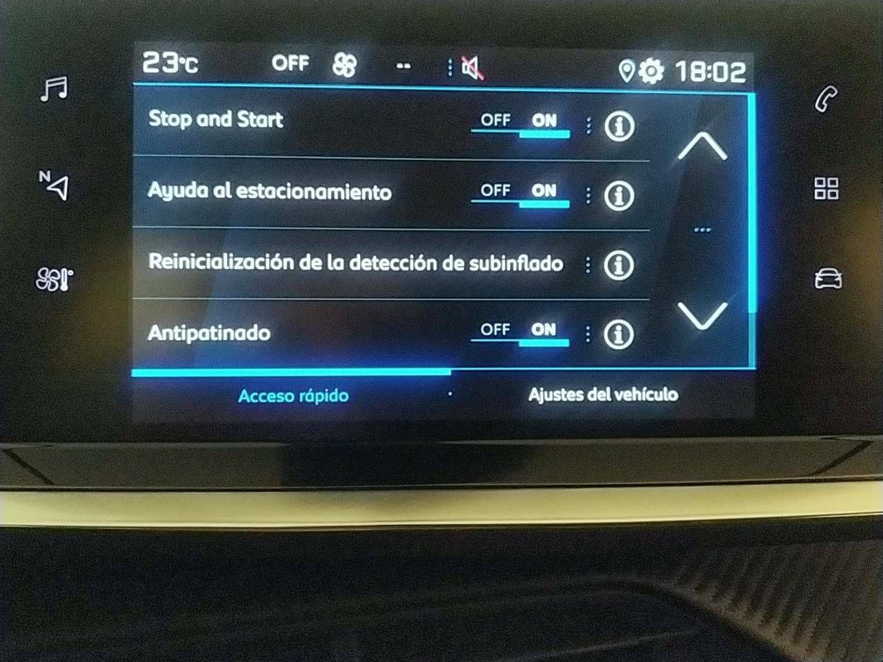 Foto Peugeot 208 17