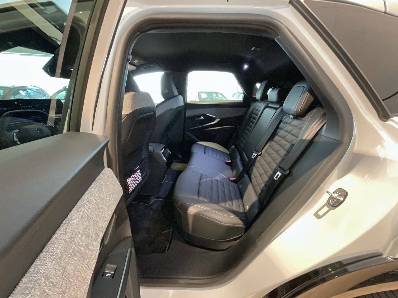 Foto Peugeot 3008 10