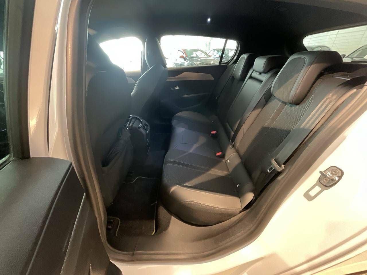Foto Peugeot 308 10