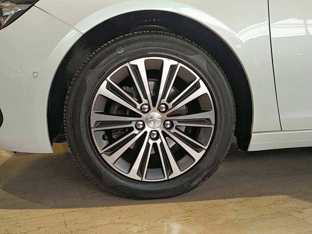 Foto Peugeot 308 11