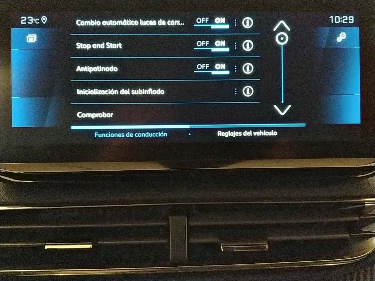 Foto Peugeot 5008 17