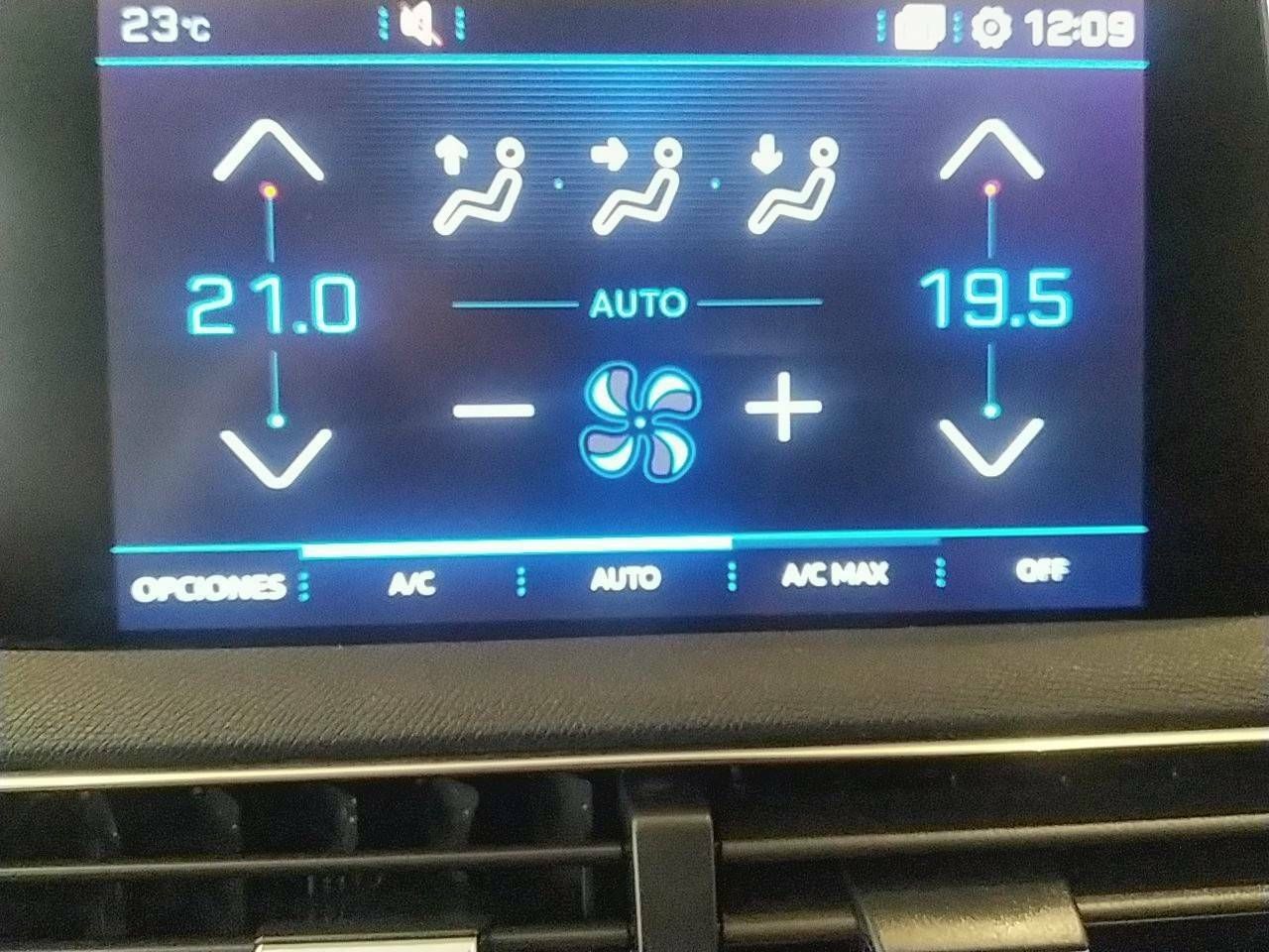 Foto Peugeot 5008 15
