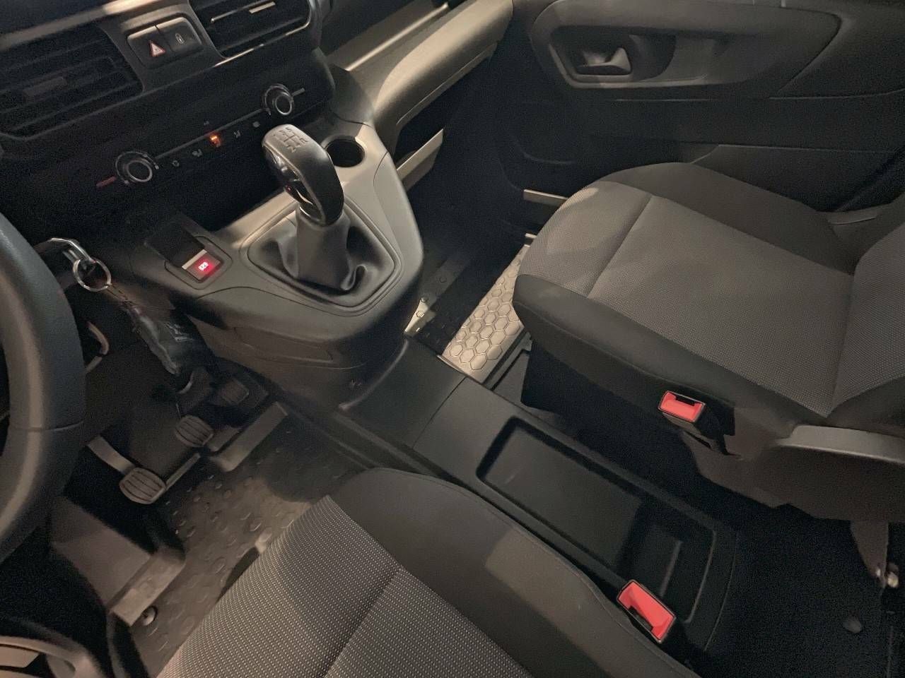 Foto Peugeot Partner 18