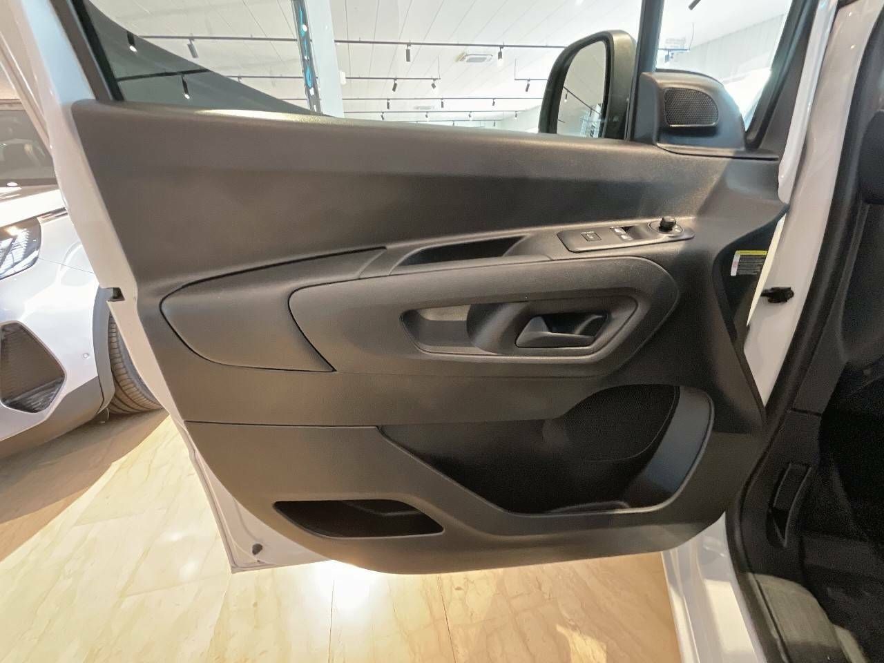 Foto Peugeot Partner 17