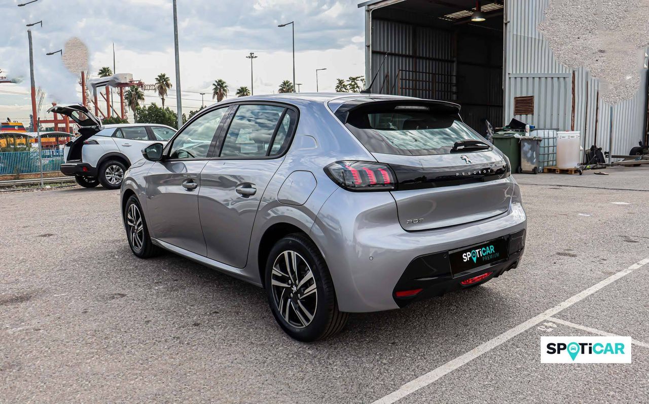 Foto Peugeot 208 18