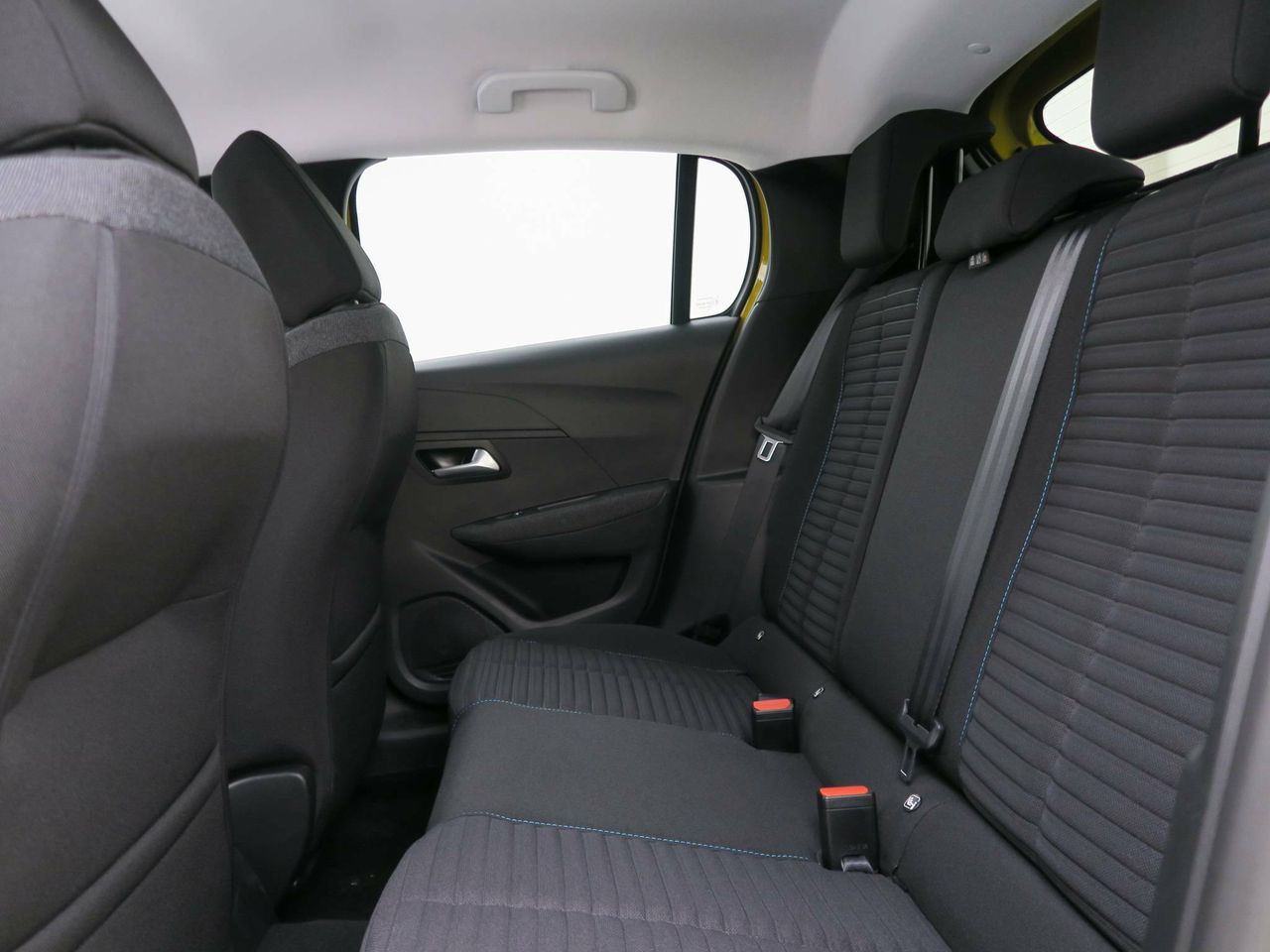 Foto Peugeot 208 10