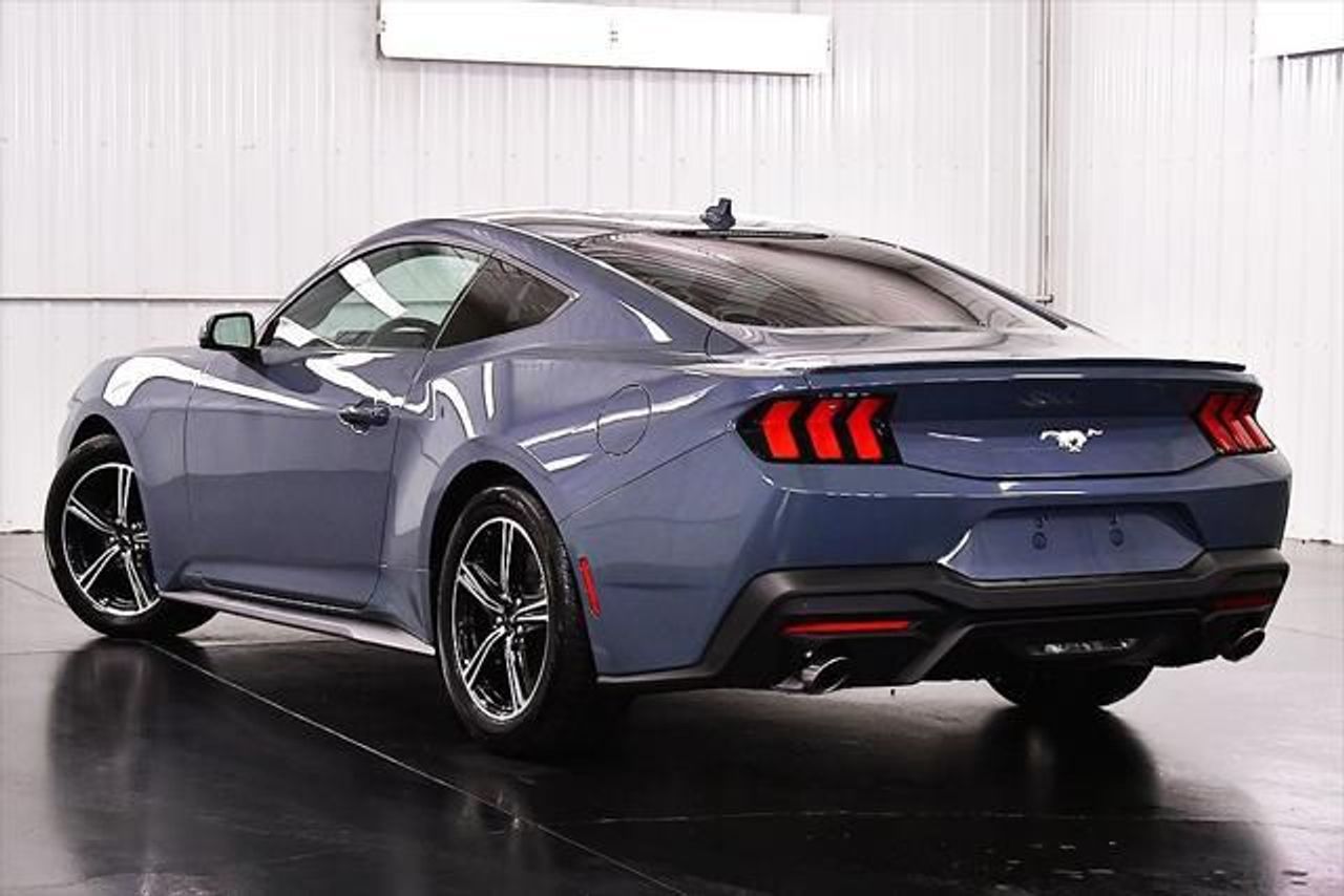 Foto Ford Mustang 2