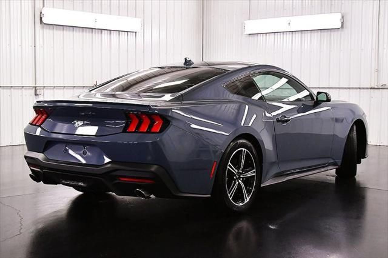 Foto Ford Mustang 4