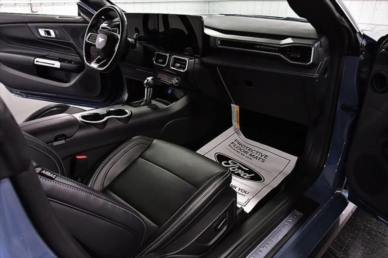 Foto Ford Mustang 13