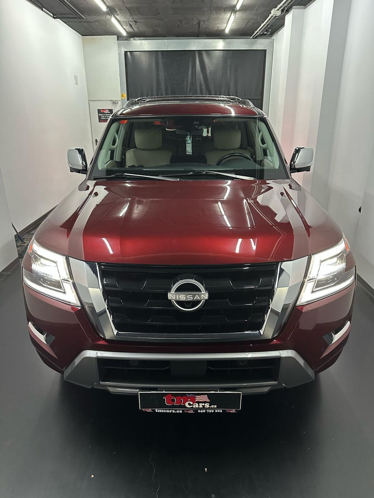 Foto Nissan Armada 3