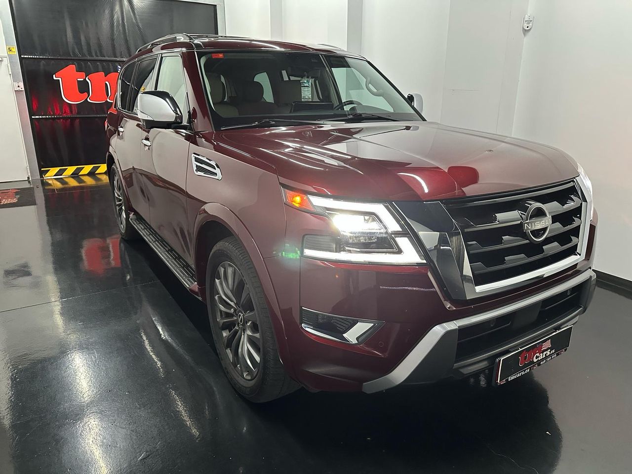 Foto Nissan Armada 4