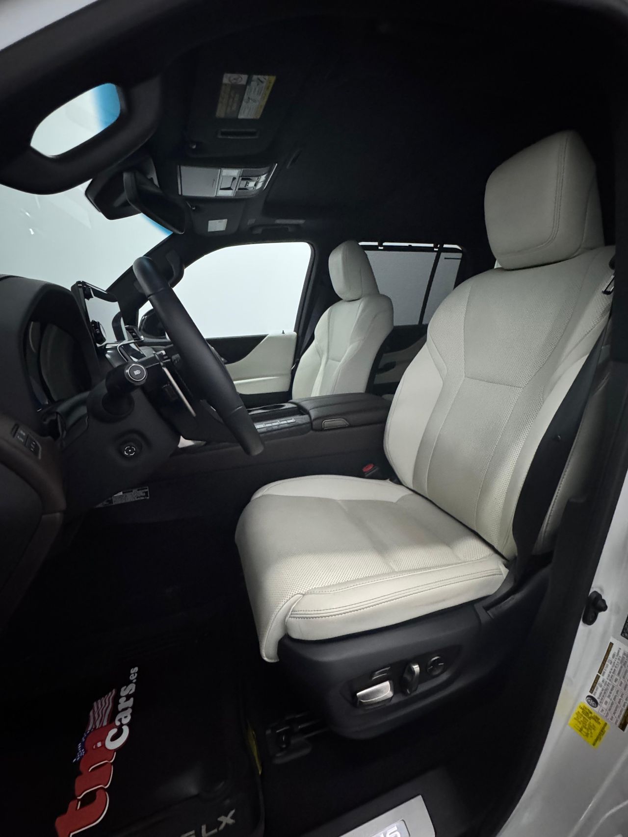 Foto Lexus LX 8