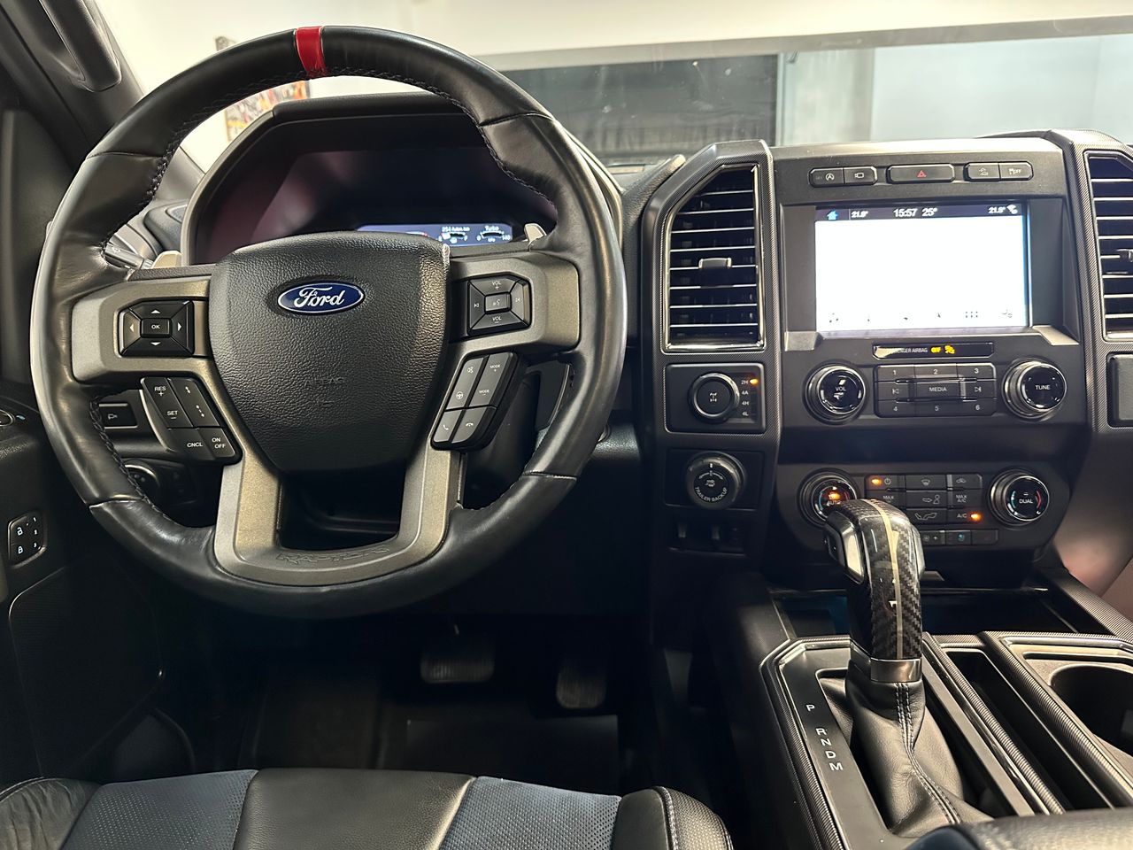Foto Ford F-150 11