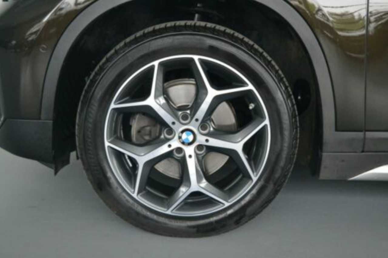 Foto BMW X1 5