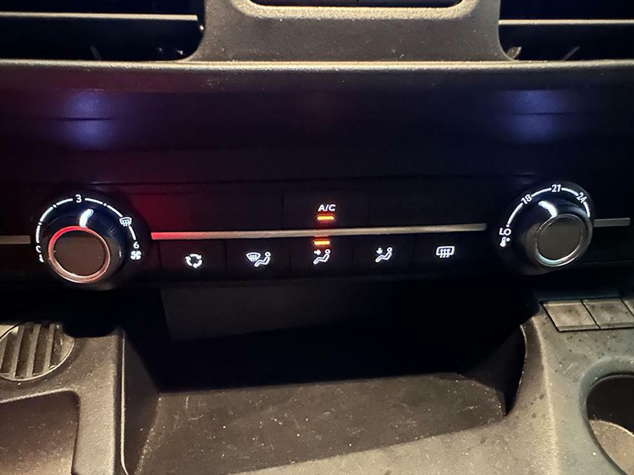 Foto Peugeot Rifter 15