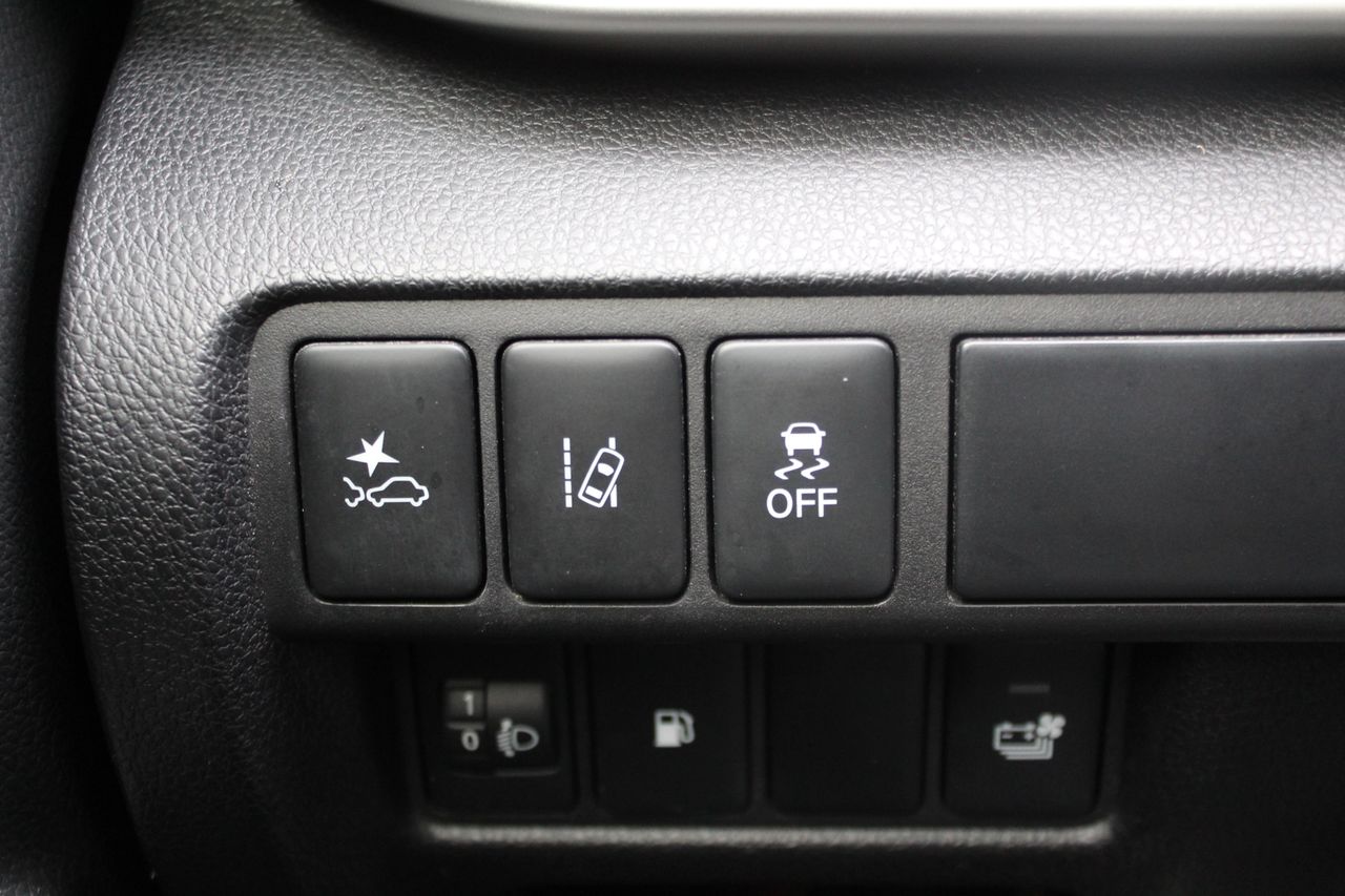 Foto Mitsubishi Eclipse Cross 27