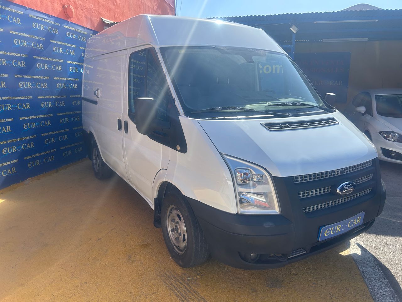Foto Ford Transit  Courier 6