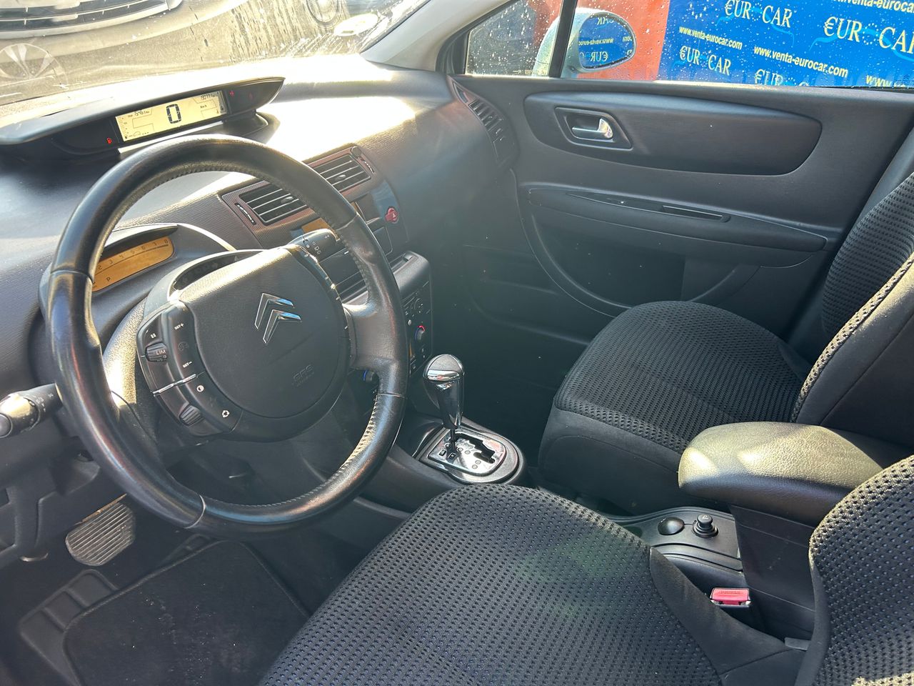 Foto Citroën C4 12
