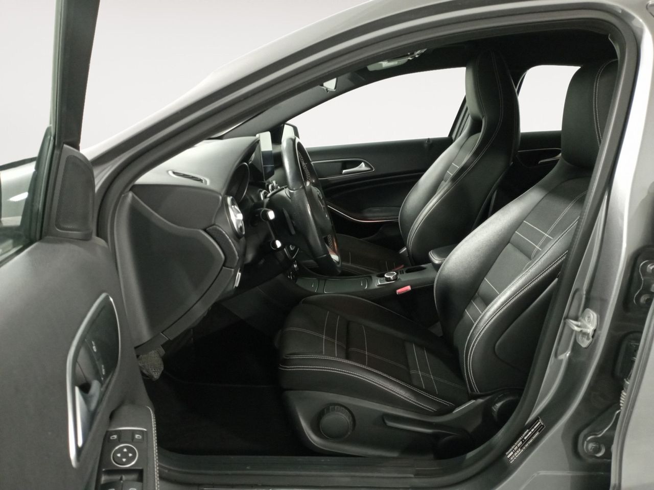 Foto Mercedes-Benz Clase A 7