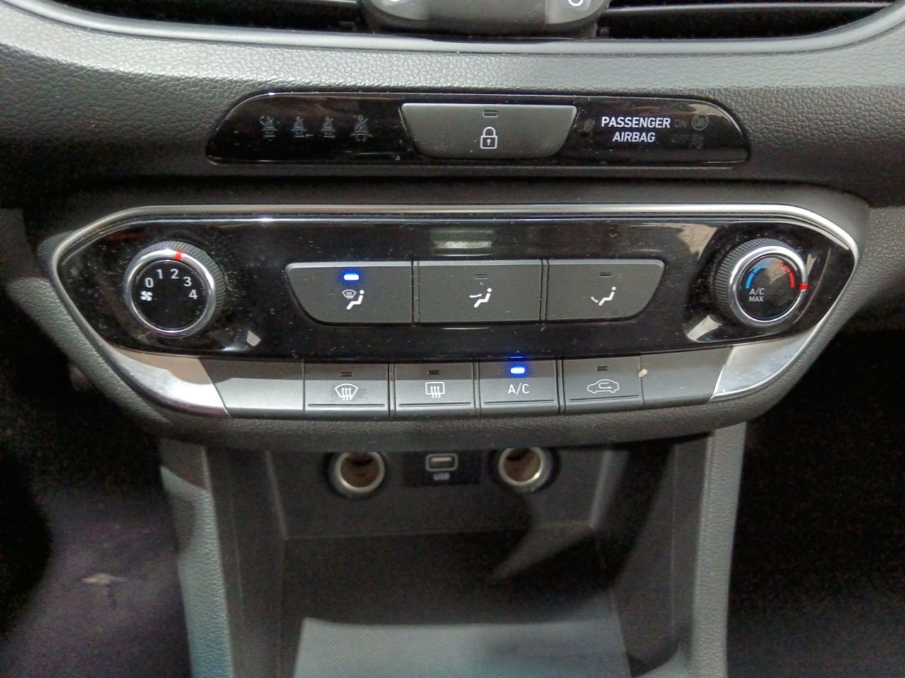 Foto Hyundai i30 18
