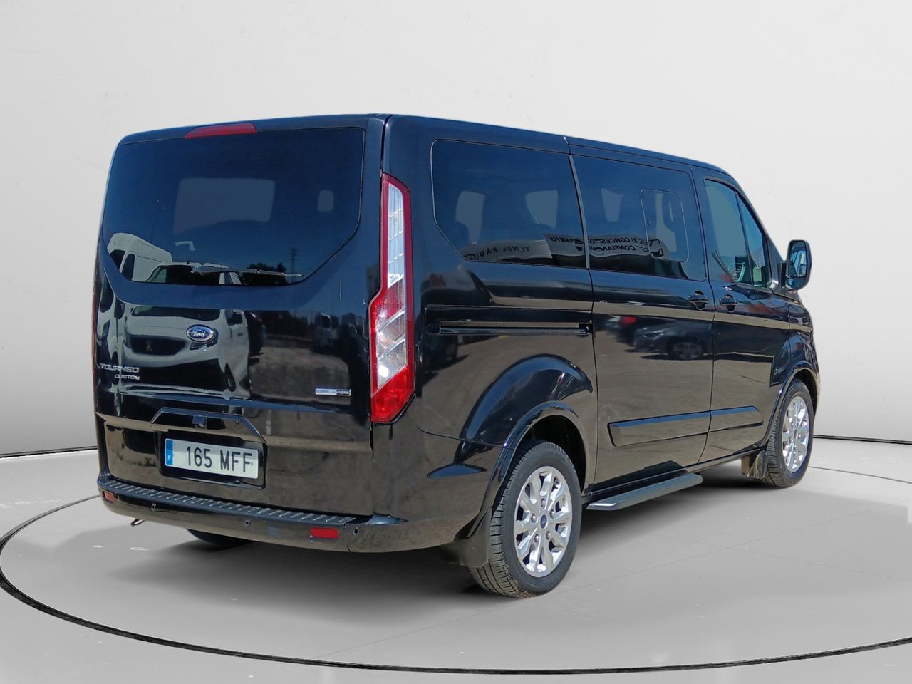 Foto Ford Tourneo Custom 2