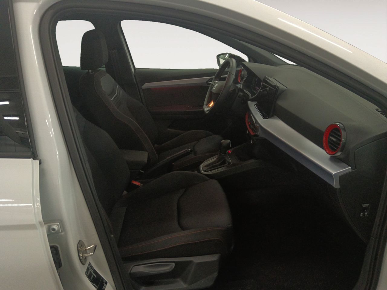 Foto Seat Ibiza 10