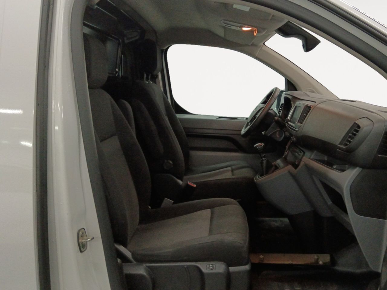 Foto Opel Vivaro 8