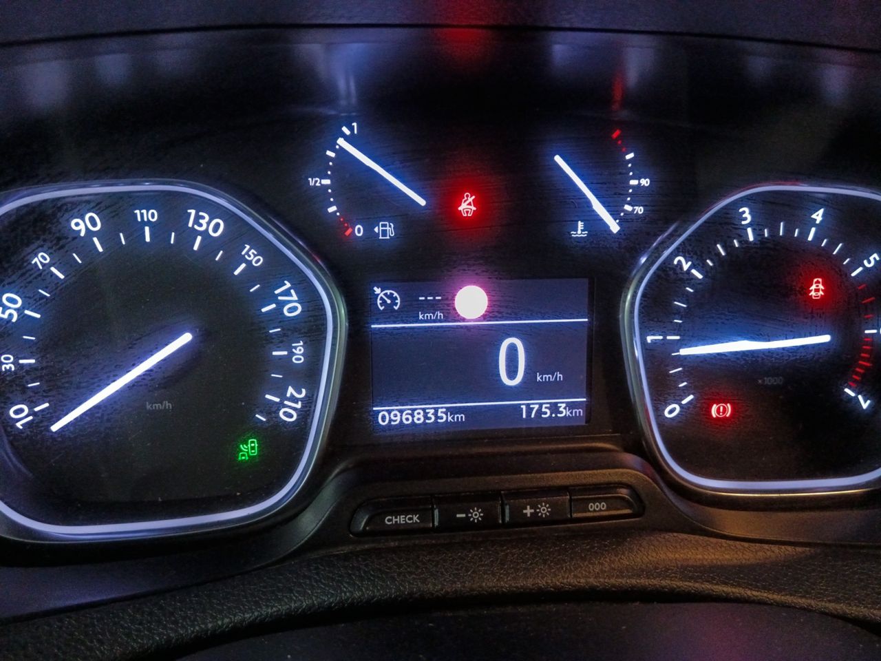 Foto Opel Vivaro 12