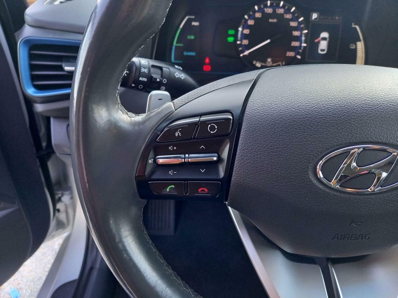 Foto Hyundai IONIQ 14