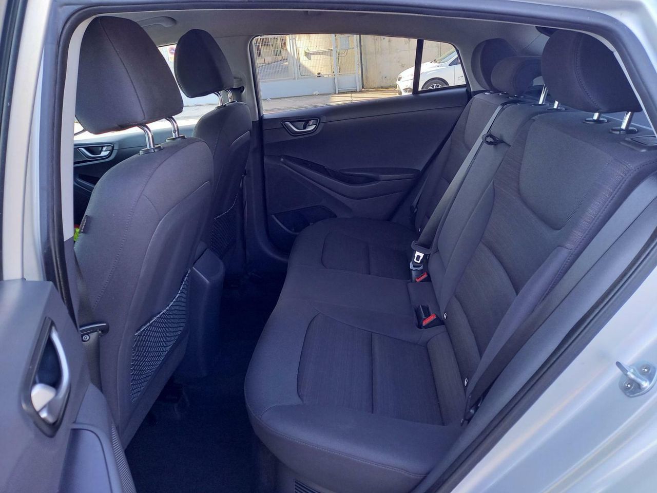 Foto Hyundai IONIQ 22