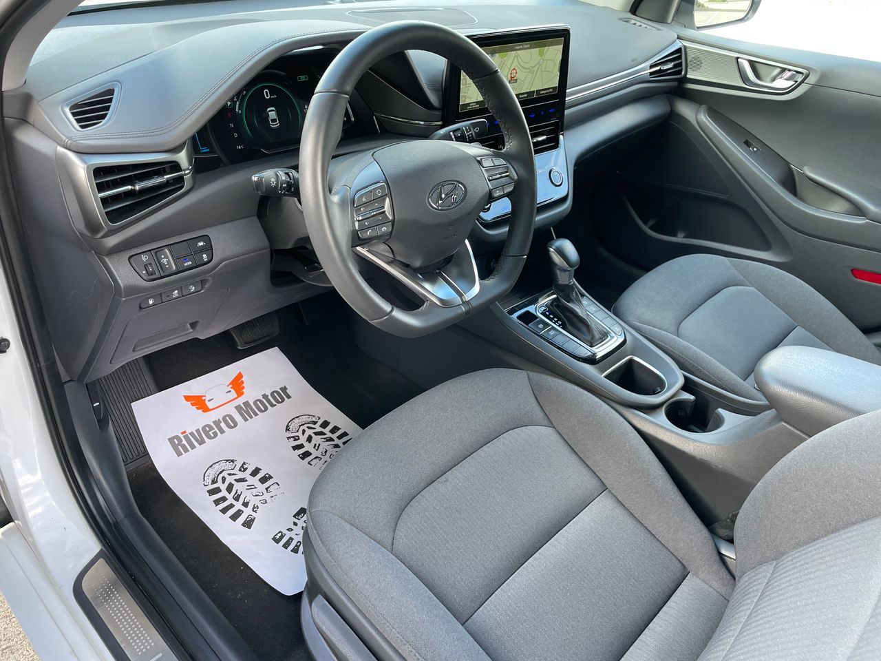 Foto Hyundai IONIQ 8