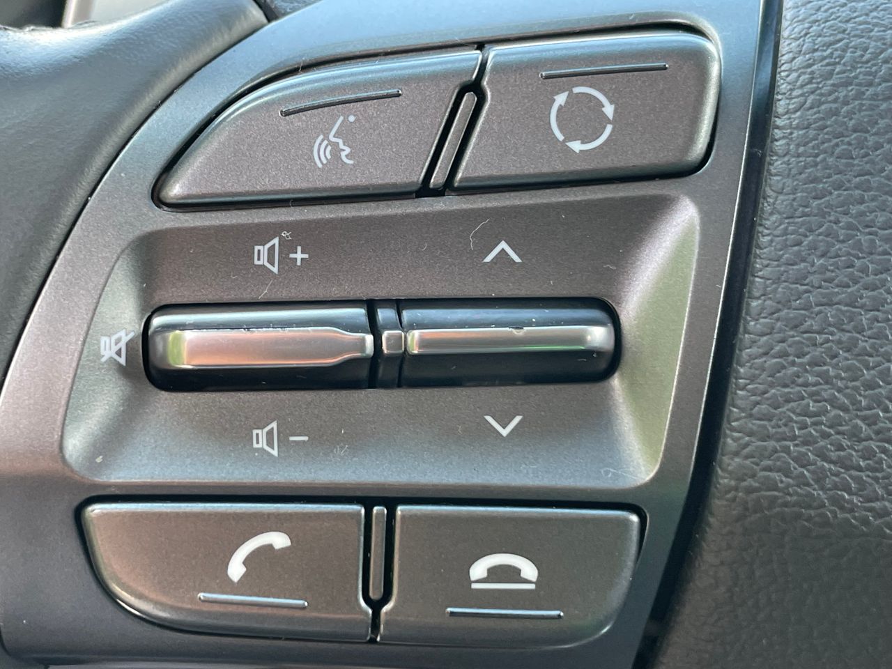 Foto Hyundai IONIQ 35
