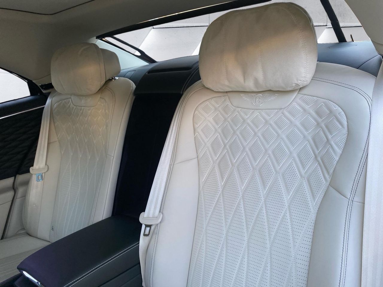 Foto Bentley Flying Spur 14