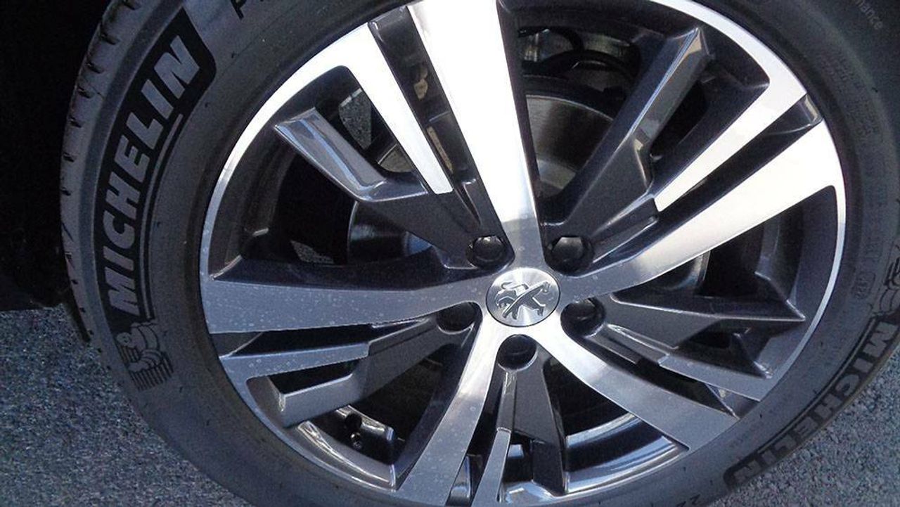 Foto Peugeot 5008 4