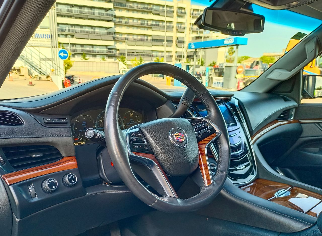Foto Cadillac Escalade 4