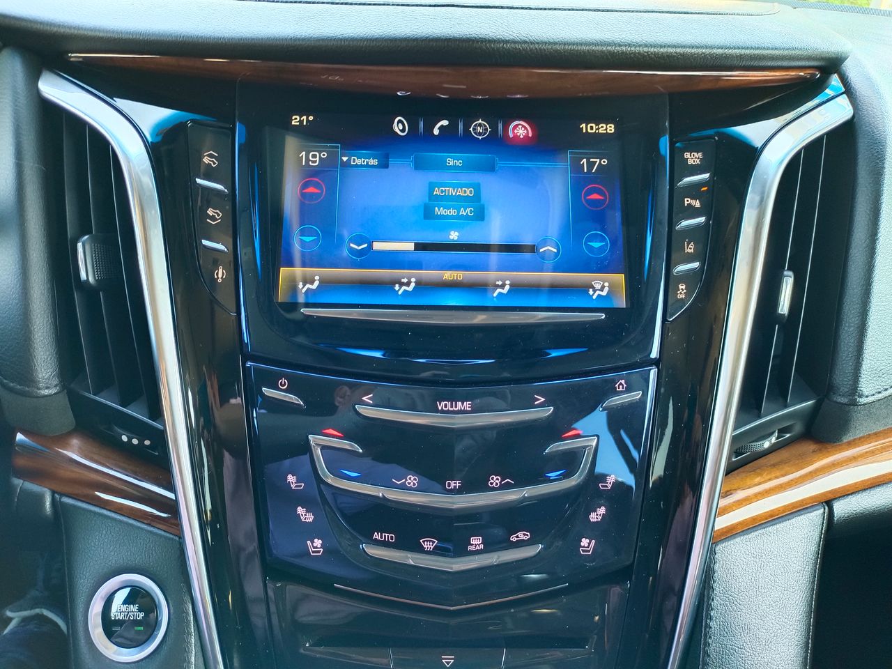Foto Cadillac Escalade 7
