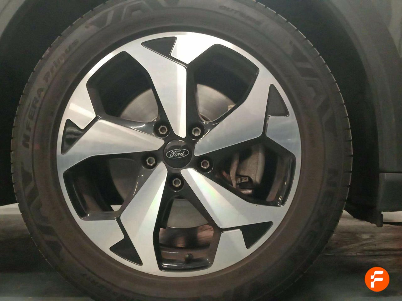 Foto Ford Tourneo Connect 18