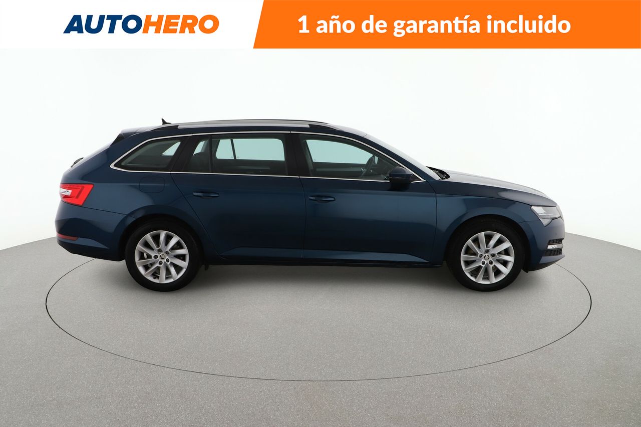 Foto Skoda Superb 6