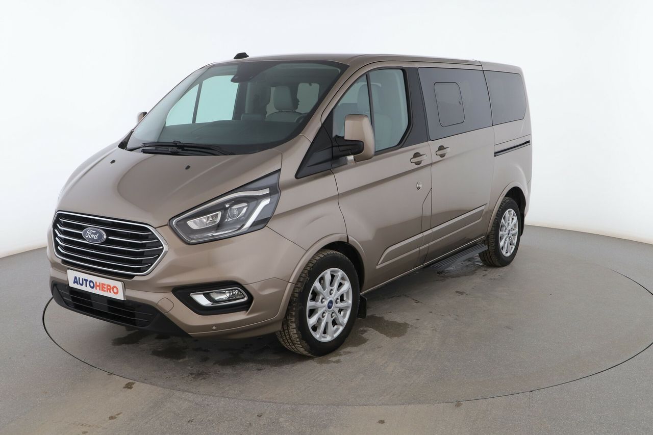 Foto Ford Tourneo Custom 1