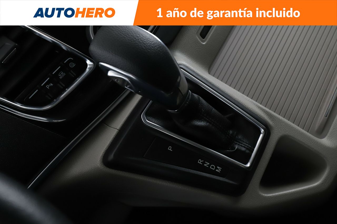 Foto Ford Tourneo Custom 25