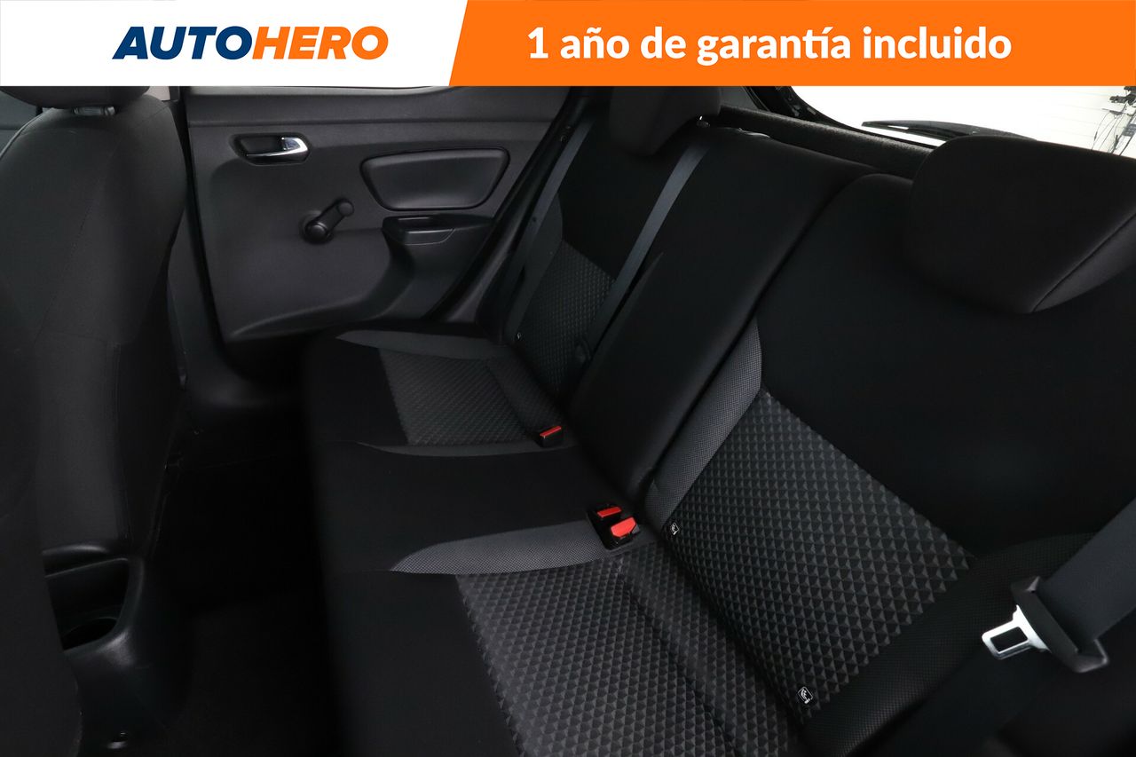 Foto Nissan Micra 14