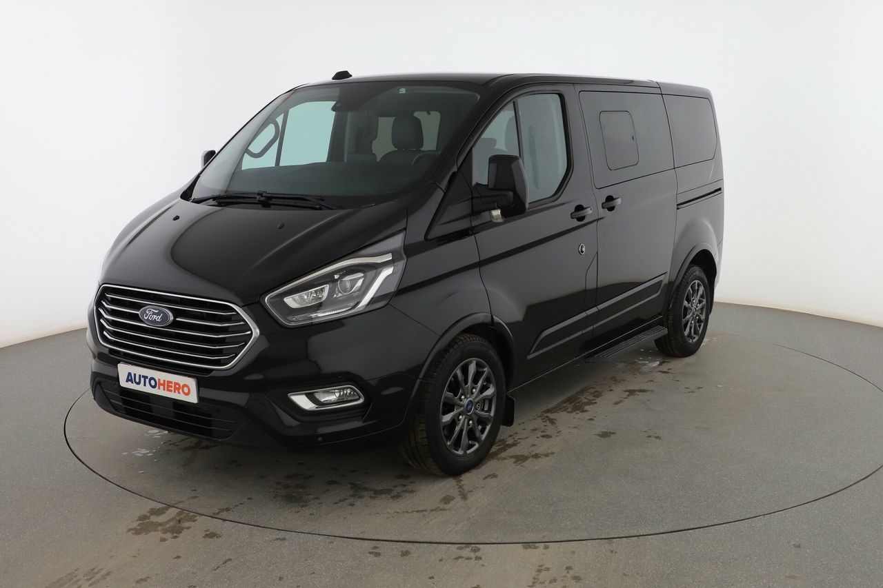 Foto Ford Tourneo Custom 1