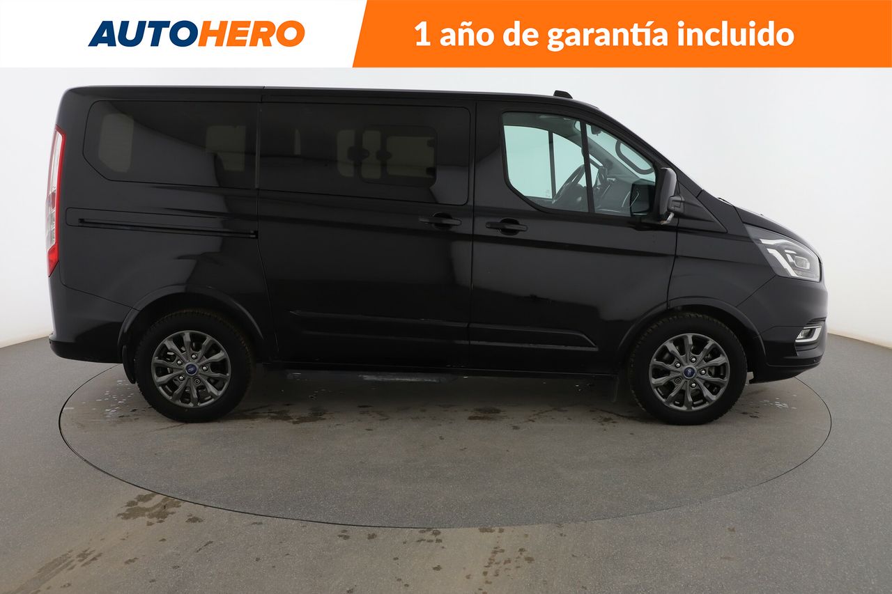Foto Ford Tourneo Custom 7