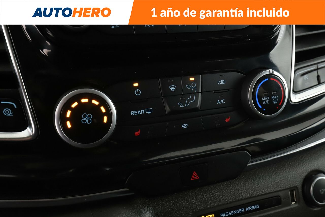 Foto Ford Tourneo Custom 26