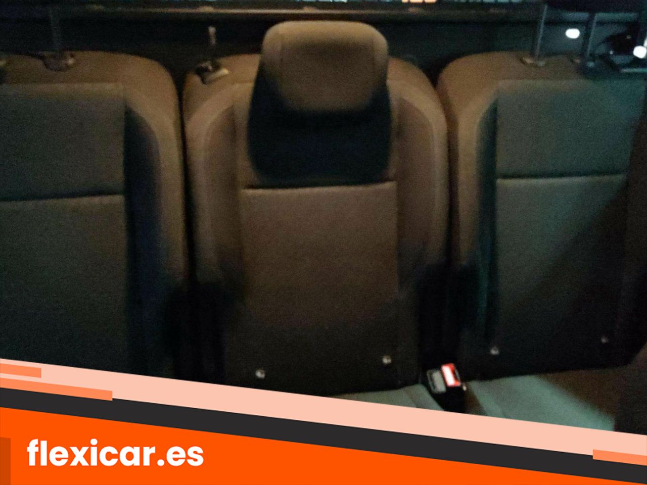 Foto Peugeot Rifter 12