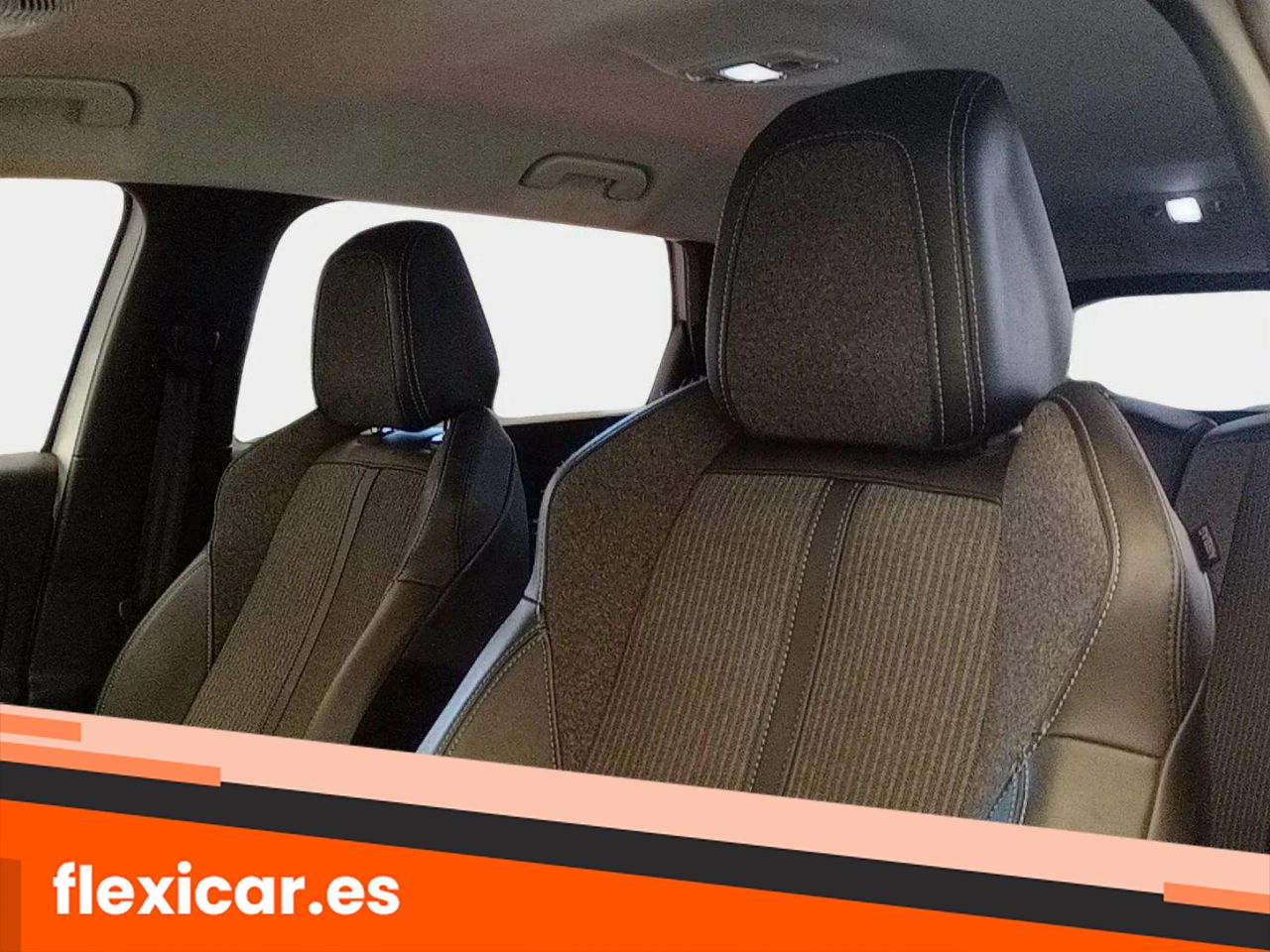 Foto Peugeot 5008 8