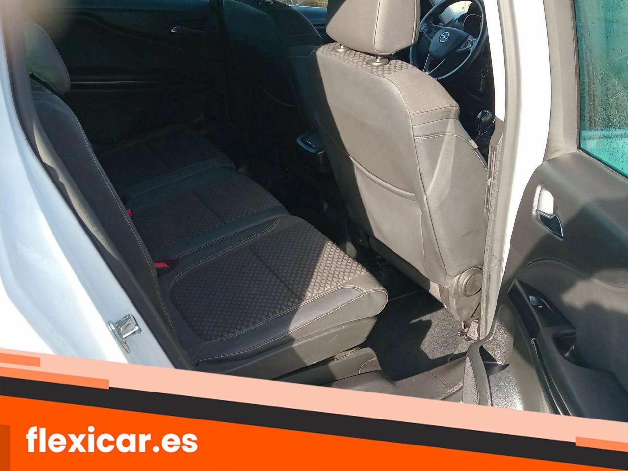 Foto Opel Zafira 15